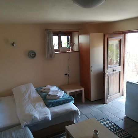 Amanitis Stone House Guest House Kipoi Exterior photo